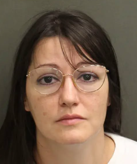 Brasileira é presa em Orlando sob acusação de furto